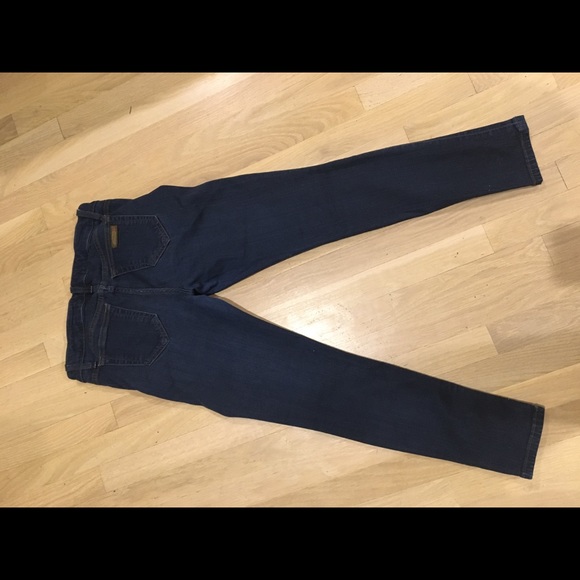 Joe’s skinny jeans size 29 dark wash - Picture 2 of 6